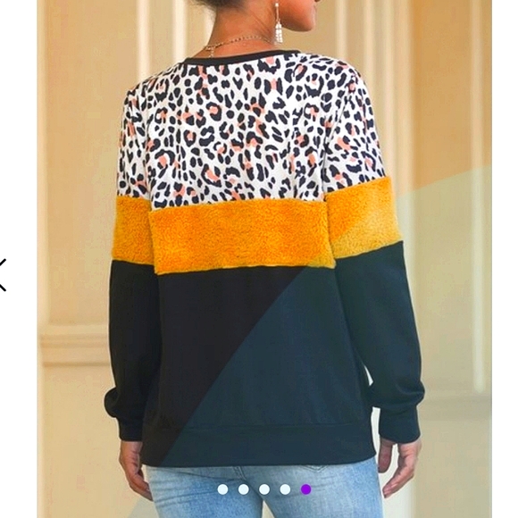 ⭐Suvimuga ⭐💛Yellow & Black Leopard Color Block Top - Picture 2 of 8